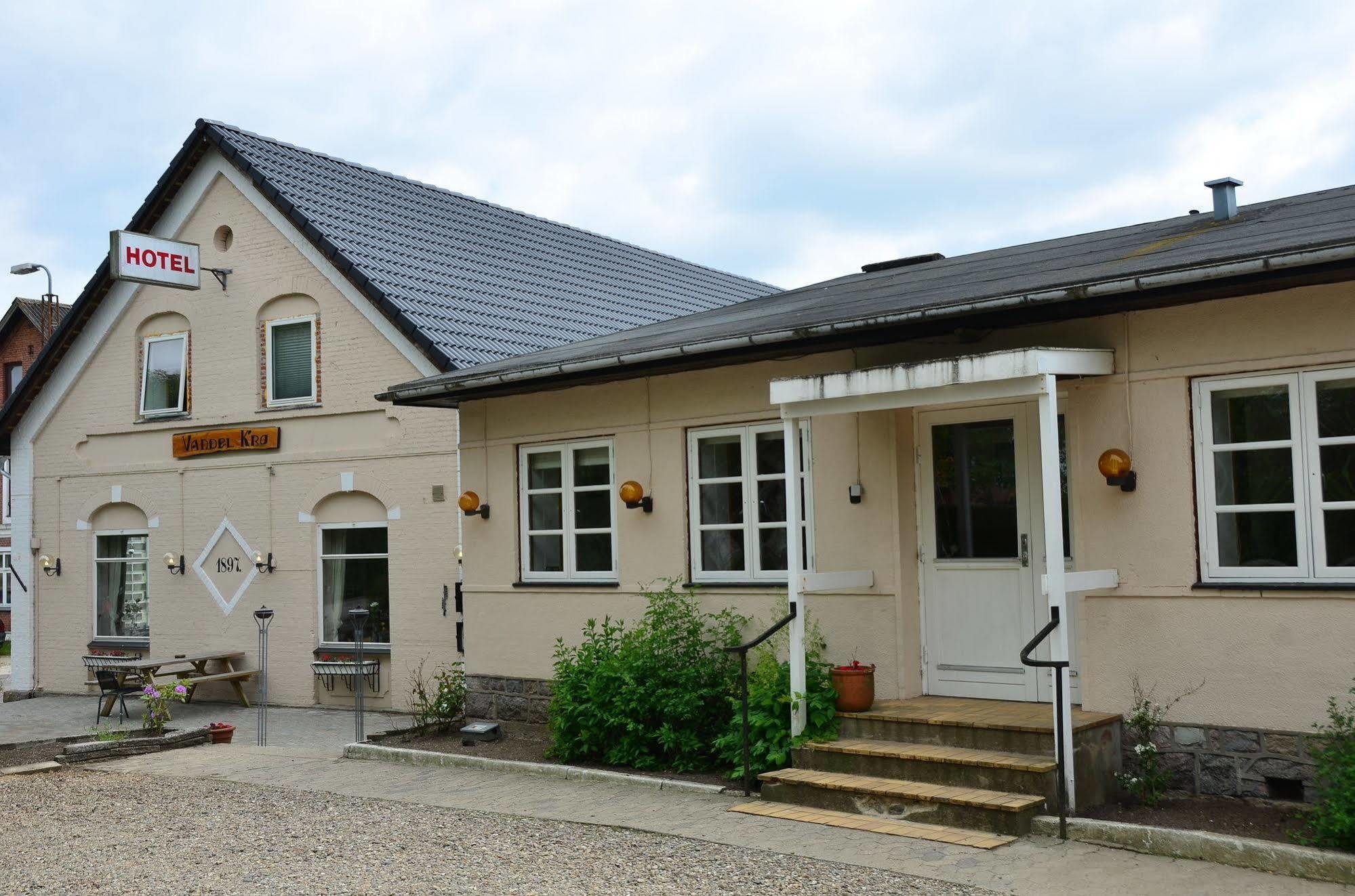 Vandel Hotel - Bed & Breakfast Billund Zewnętrze zdjęcie